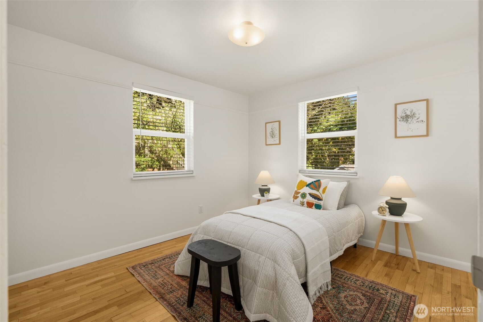 14032 Stone Avenue N, Seattle, WA 98133