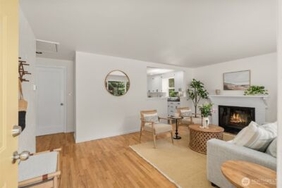 14032 Stone Avenue N, Seattle, WA 98133 - Photo 3