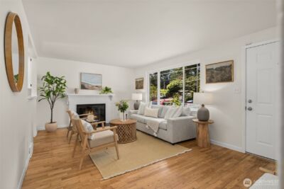 14032 Stone Avenue N, Seattle, WA 98133 - Photo 4