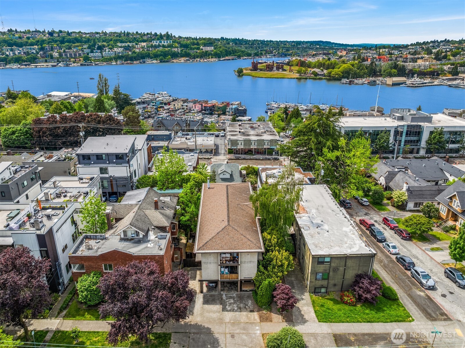 2633 Franklin Avenue E #102, Seattle, WA 98102