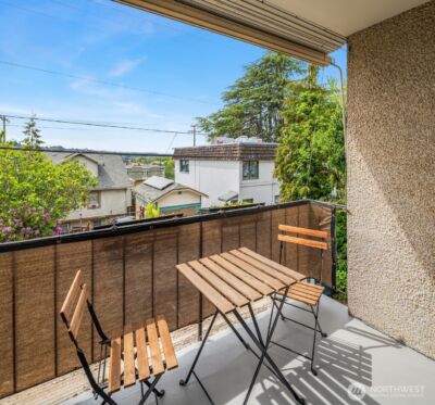2633 Franklin Avenue E #102, Seattle, WA 98102 - Photo 10
