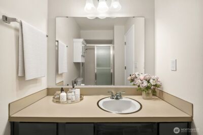 2858 32ND Avenue W #106, Seattle, WA 98199 - Photo 14