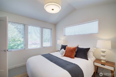 8319 25th Avenue NW, Seattle, WA 98117 - Photo 16