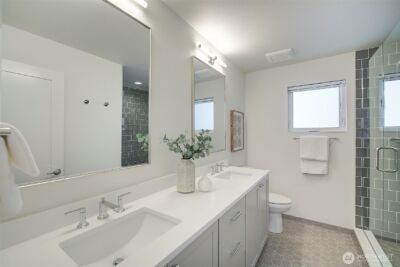 8319 25th Avenue NW, Seattle, WA 98117 - Photo 18