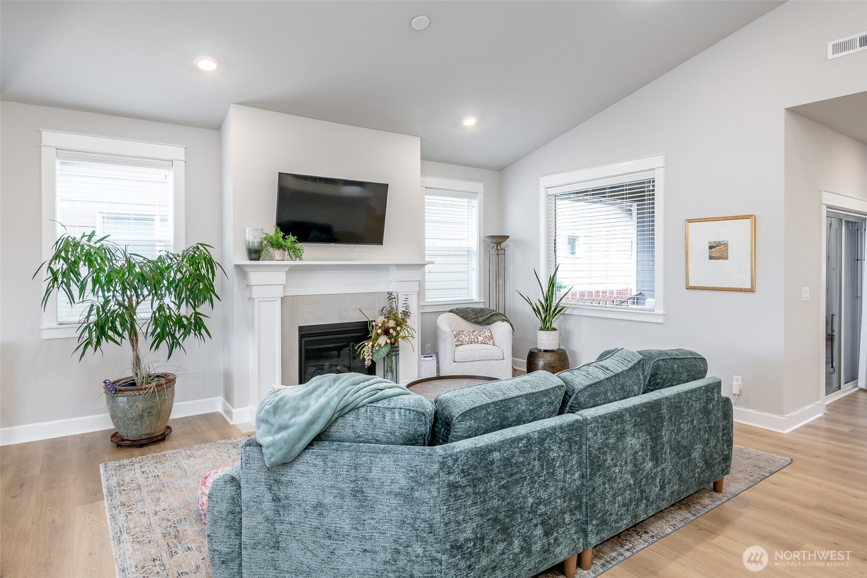 2835 Arrowroot Loop SE, Lacey, WA 98513