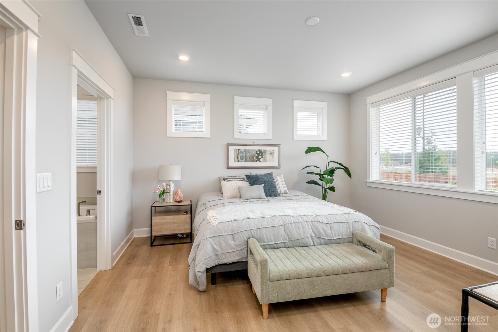 2835 Arrowroot Loop SE, Lacey, WA 98513