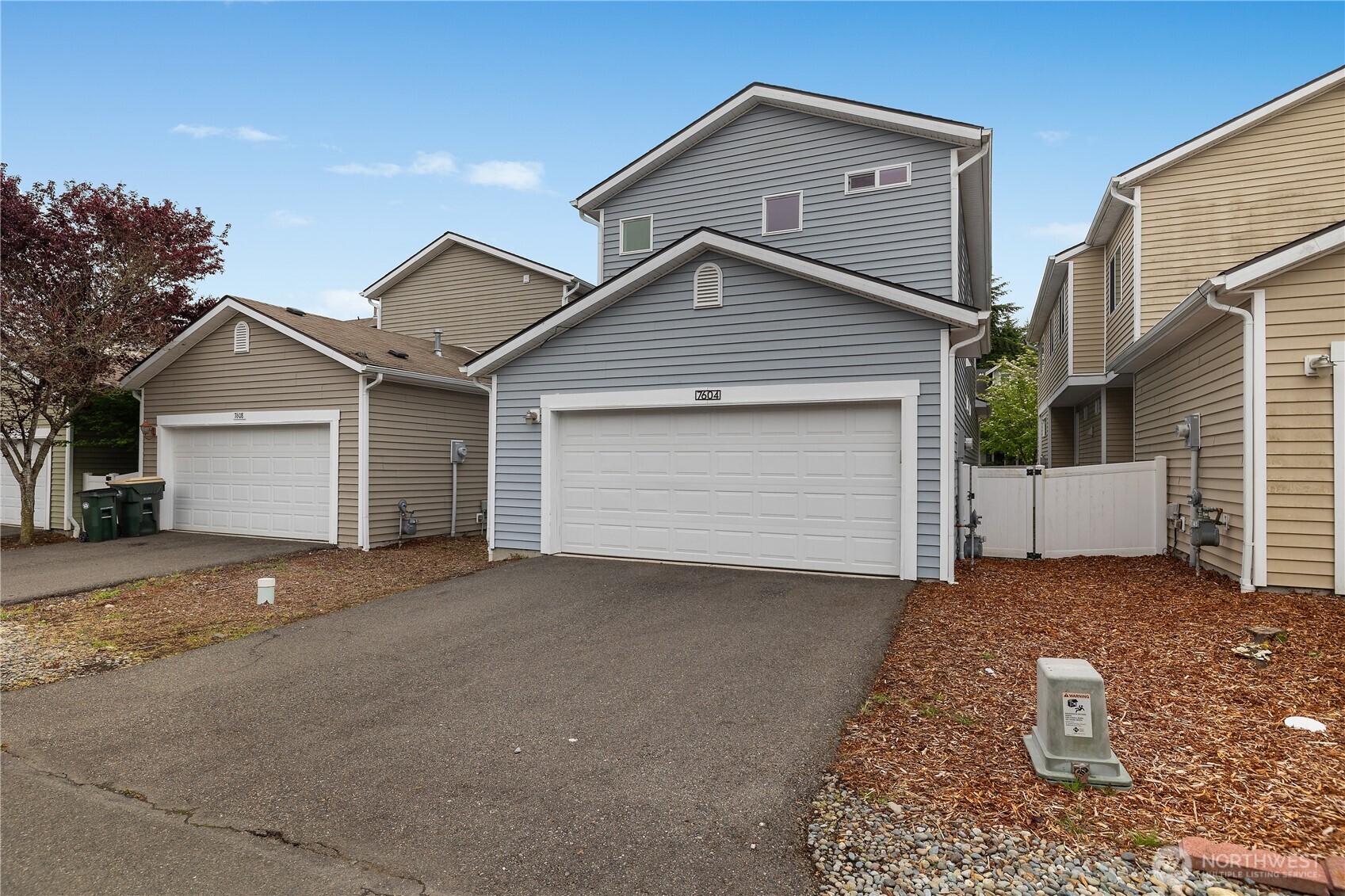 7604 Traditions Avenue NE, Lacey, WA 98516