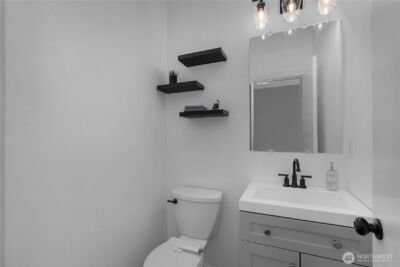 7604 Traditions Avenue NE, Lacey, WA 98516 - Photo 9