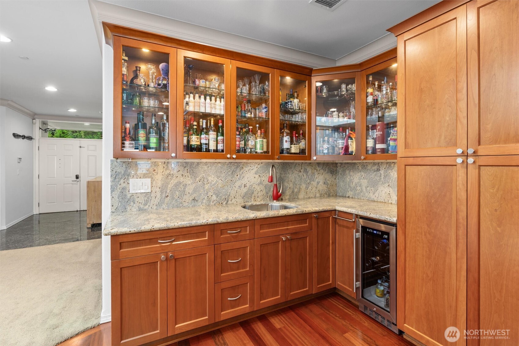 1210 Alki Avenue SW #601, Seattle, WA 98116