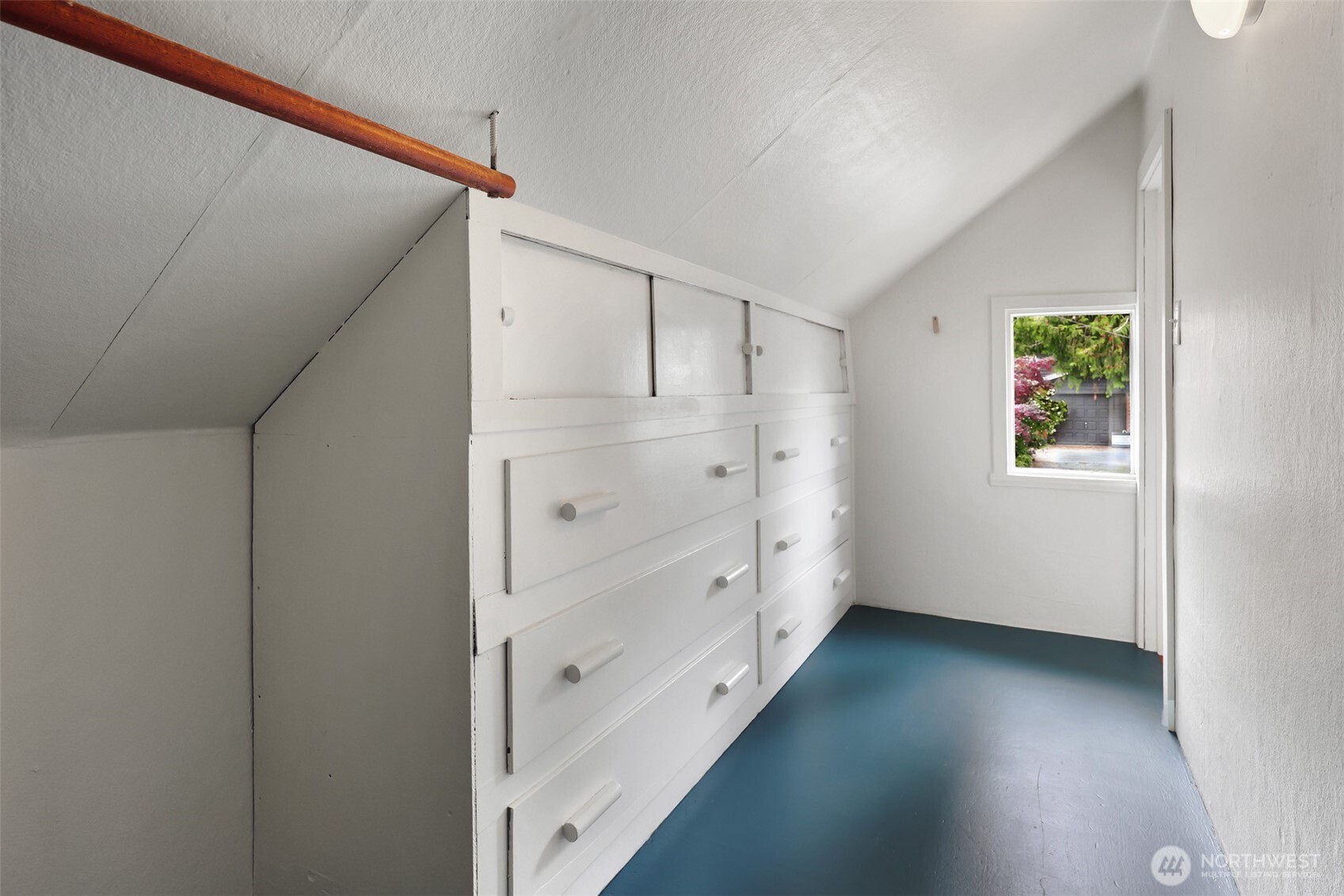 2642 NW 87th Street , Seattle, WA 98117