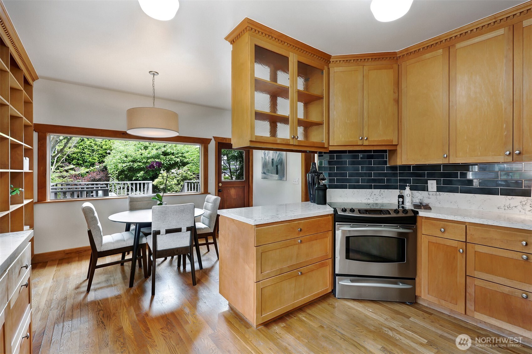 2642 NW 87th Street , Seattle, WA 98117