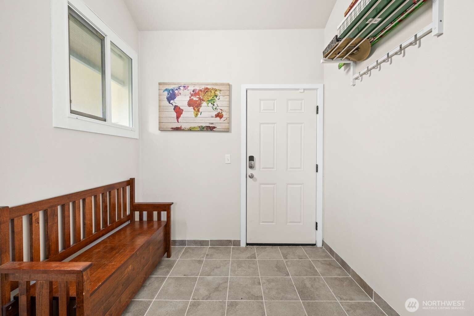 205 9th Street NW, Long Beach, WA 98631