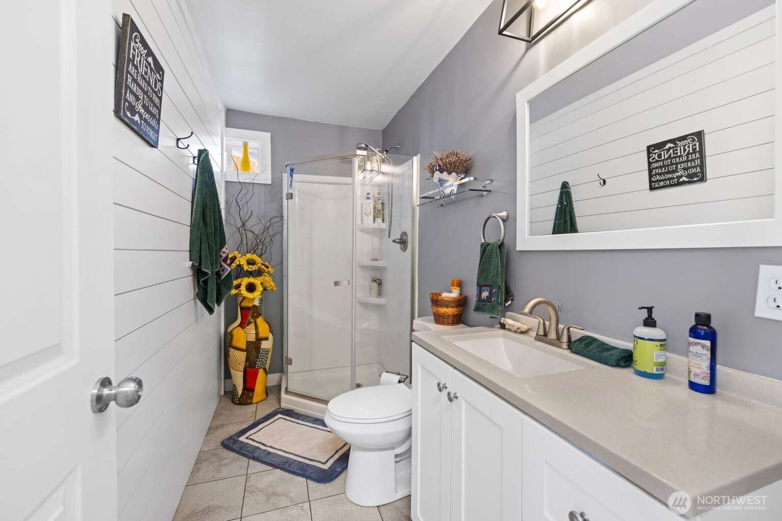 205 9th Street NW, Long Beach, WA 98631