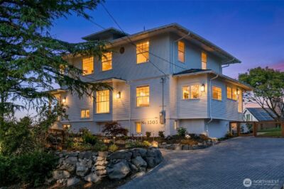 1303 E Lynn Street , Seattle, WA 98102 - Photo 1