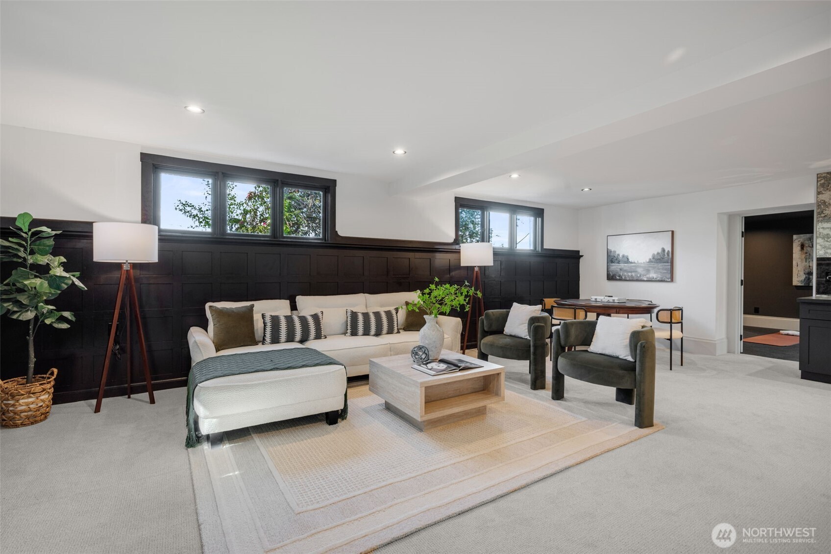 1303 E Lynn Street , Seattle, WA 98102