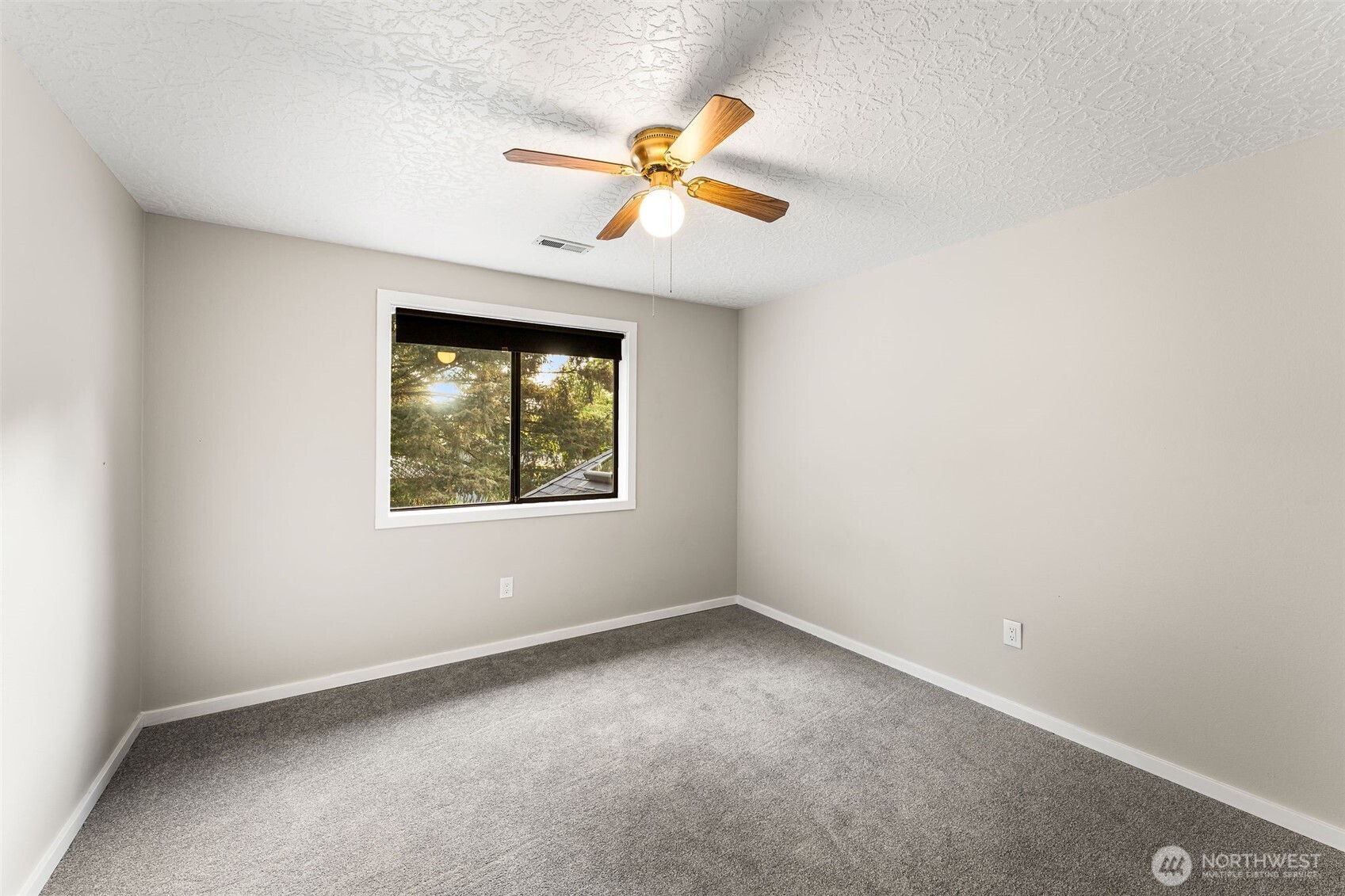3504 NE 169th Avenue , Vancouver, WA 98682