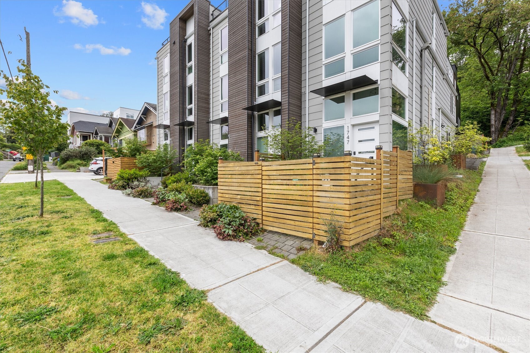 1755 17th Avenue S, Seattle, WA 98144