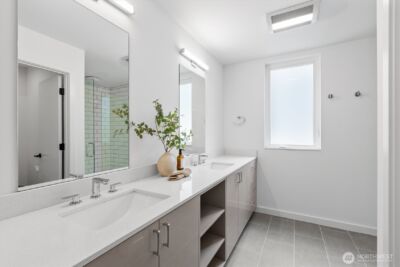 1755 17th Avenue S, Seattle, WA 98144 - Photo 17