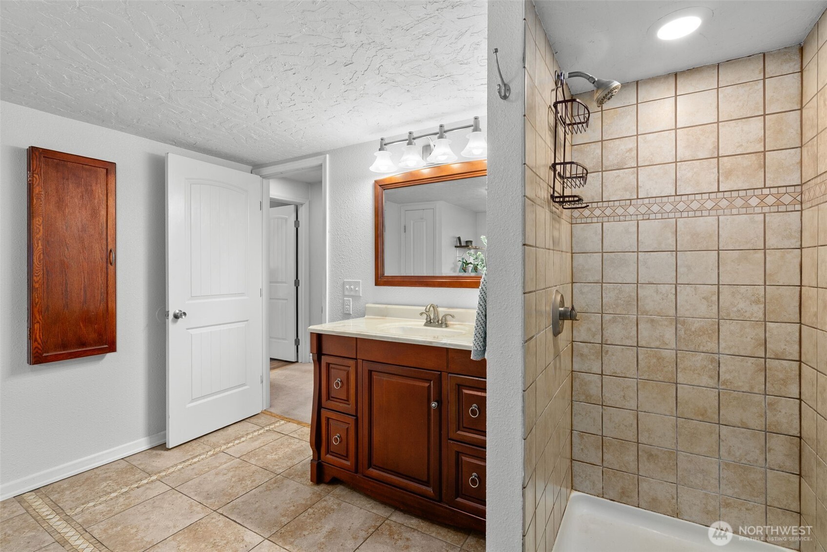 2312 Evergreen Avenue SE, Port Orchard, WA 98366