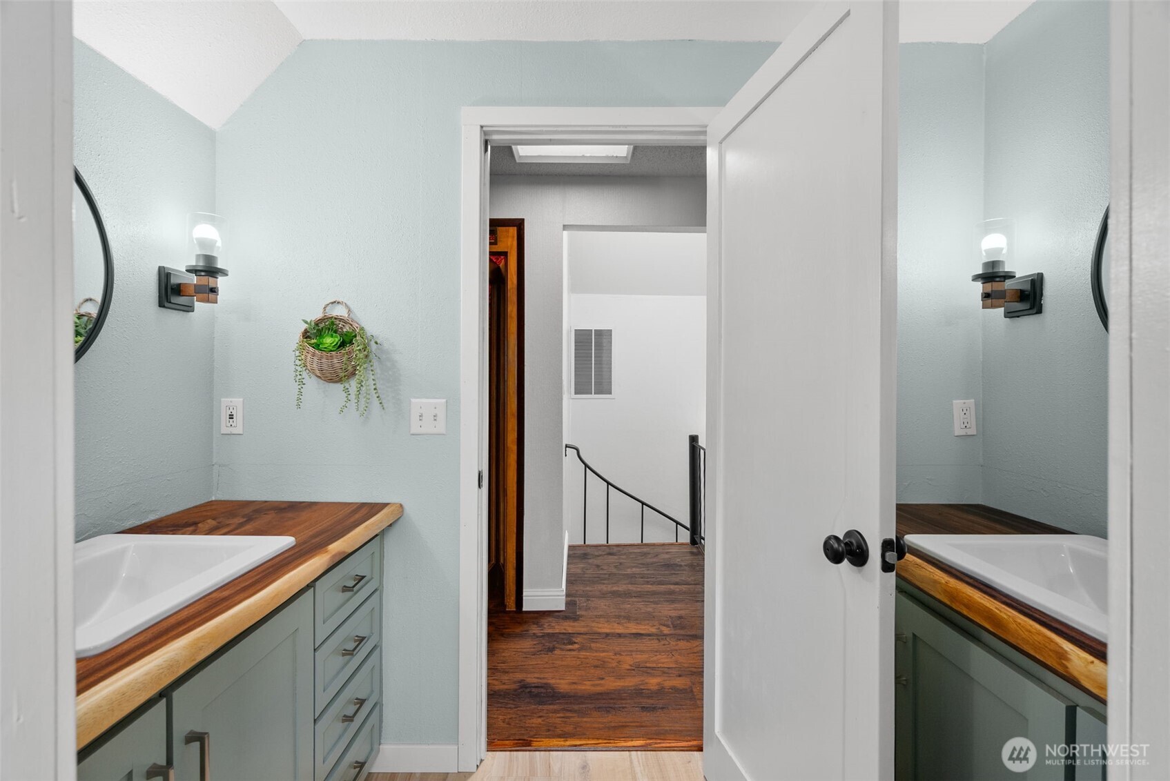 2312 Evergreen Avenue SE, Port Orchard, WA 98366