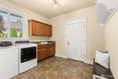 3301 30th Court SE, Olympia, WA 98501 - Photo 33