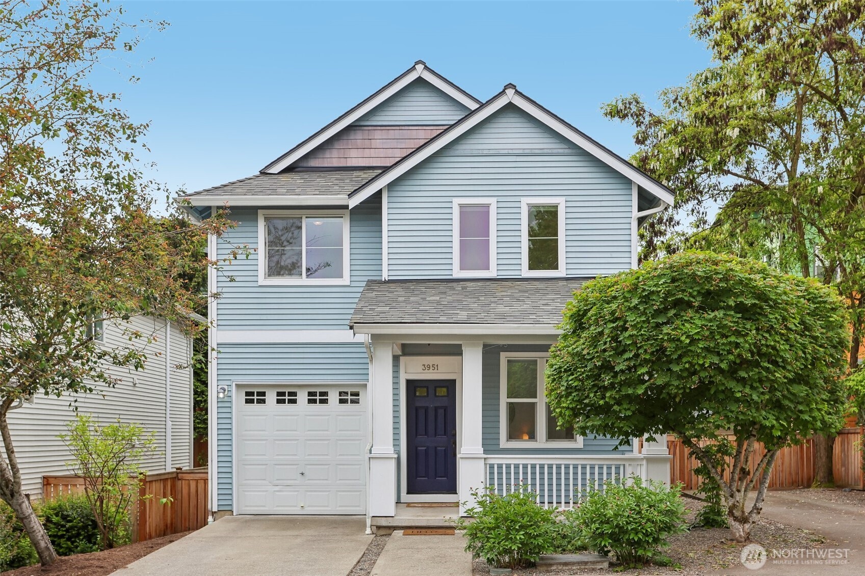 3951 S Chicago St , Seattle, WA 98118