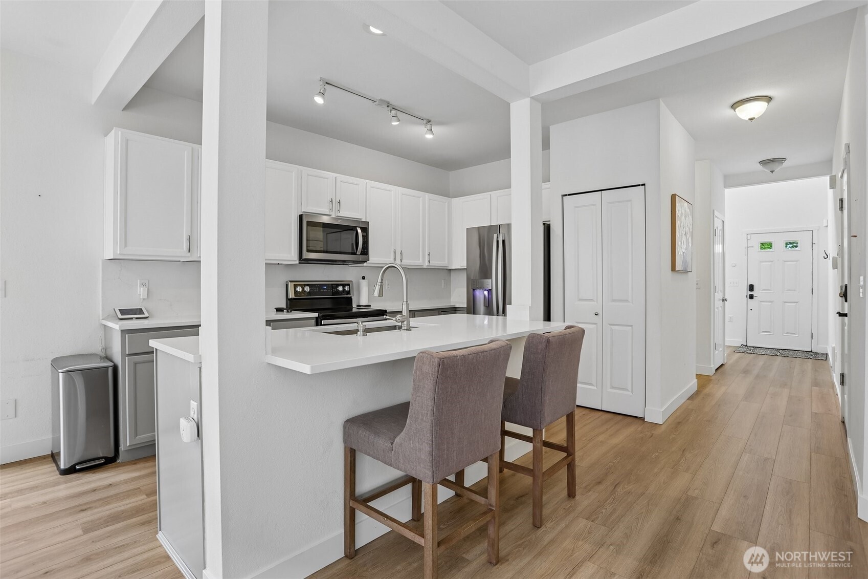 3951 S Chicago St , Seattle, WA 98118