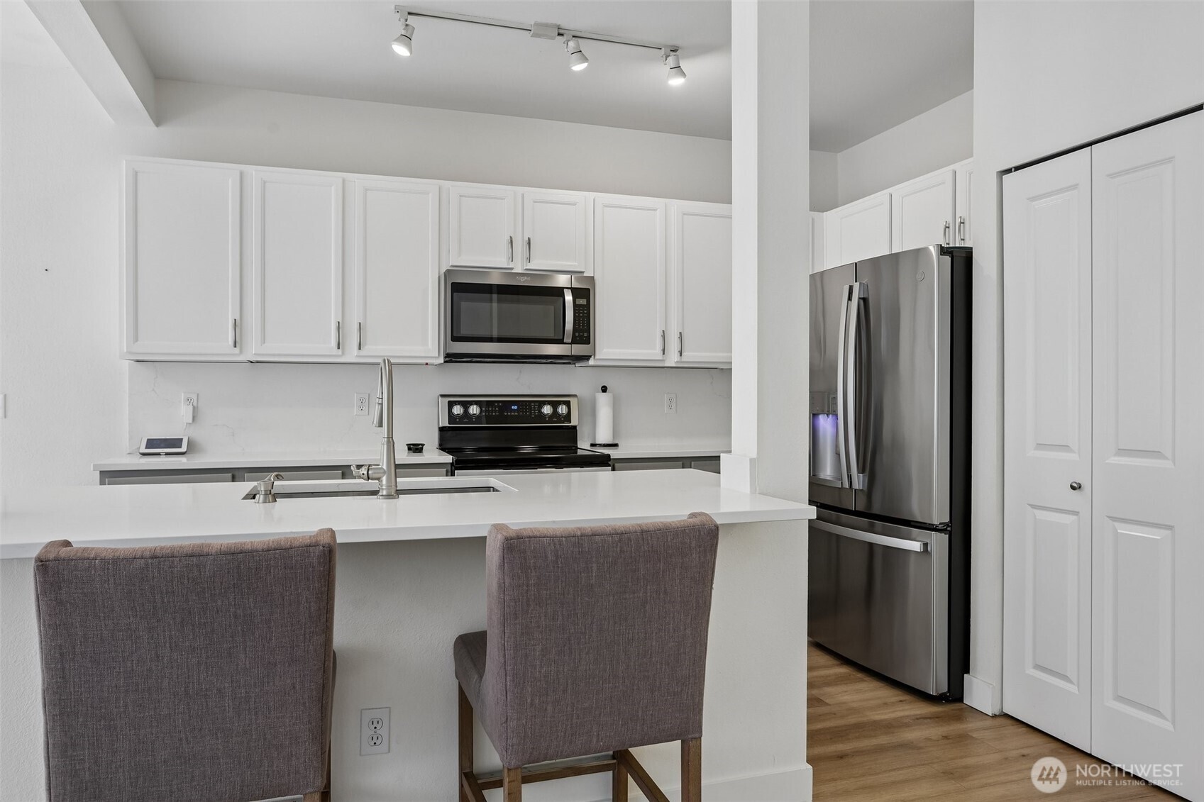 3951 S Chicago St , Seattle, WA 98118