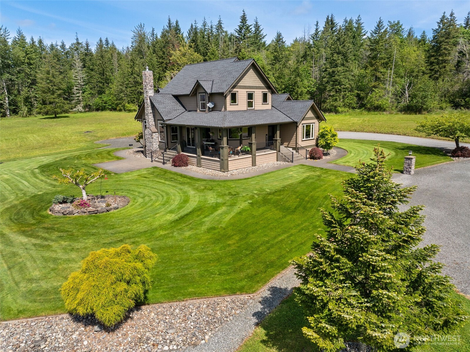 44414 14th Avenue E, Eatonville, WA 98328