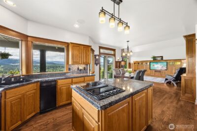 44414 14th Avenue E, Eatonville, WA 98328 - Photo 10
