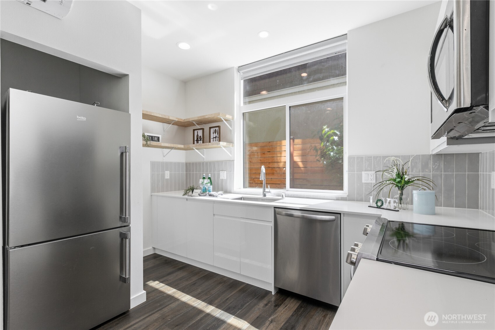 2327 E Denny Way , Seattle, WA 98122