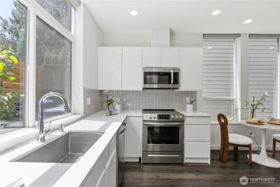 2327 E Denny Way , Seattle, WA 98122 - Photo 12