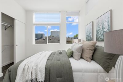 2327 E Denny Way , Seattle, WA 98122 - Photo 18