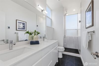 2327 E Denny Way , Seattle, WA 98122 - Photo 21