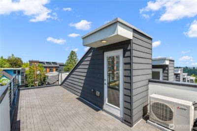 2327 E Denny Way , Seattle, WA 98122 - Photo 23