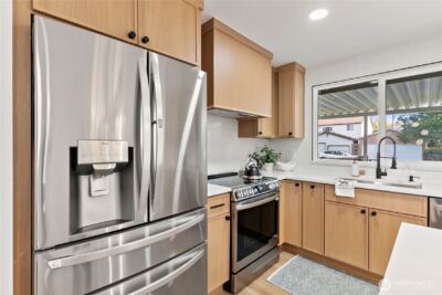 9548 3rd Avenue NW, Seattle, WA 98117 - Photo 14