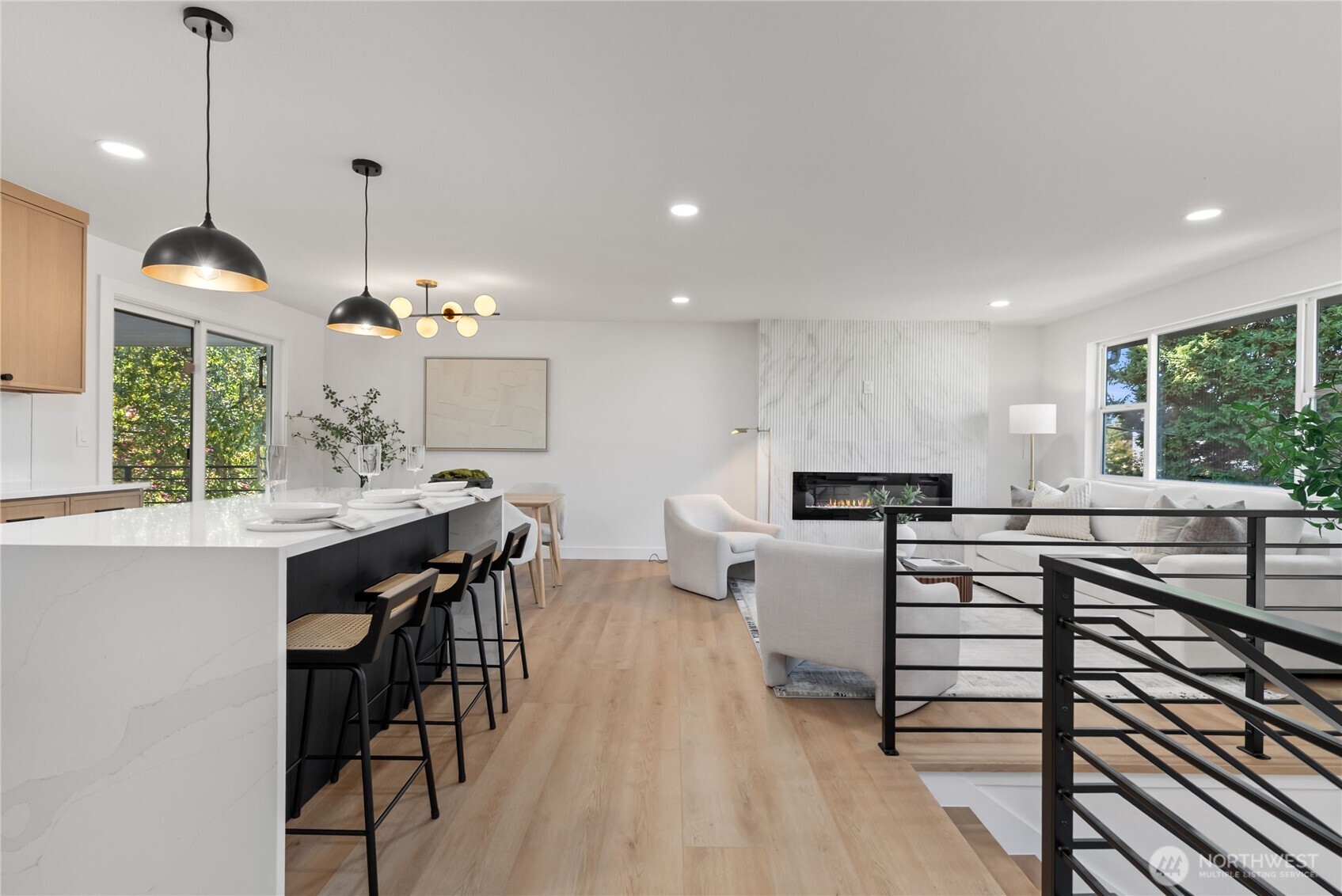 9548 3rd Avenue NW, Seattle, WA 98117