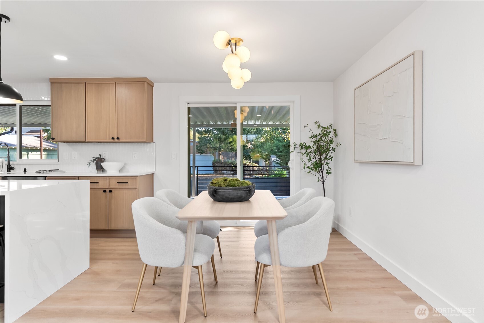 9548 3rd Avenue NW, Seattle, WA 98117