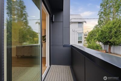 2769 59th Avenue SW #A, Seattle, WA 98116 - Photo 16