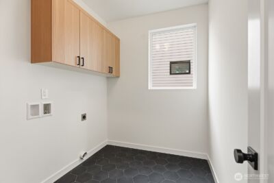 2769 59th Avenue SW #A, Seattle, WA 98116 - Photo 31