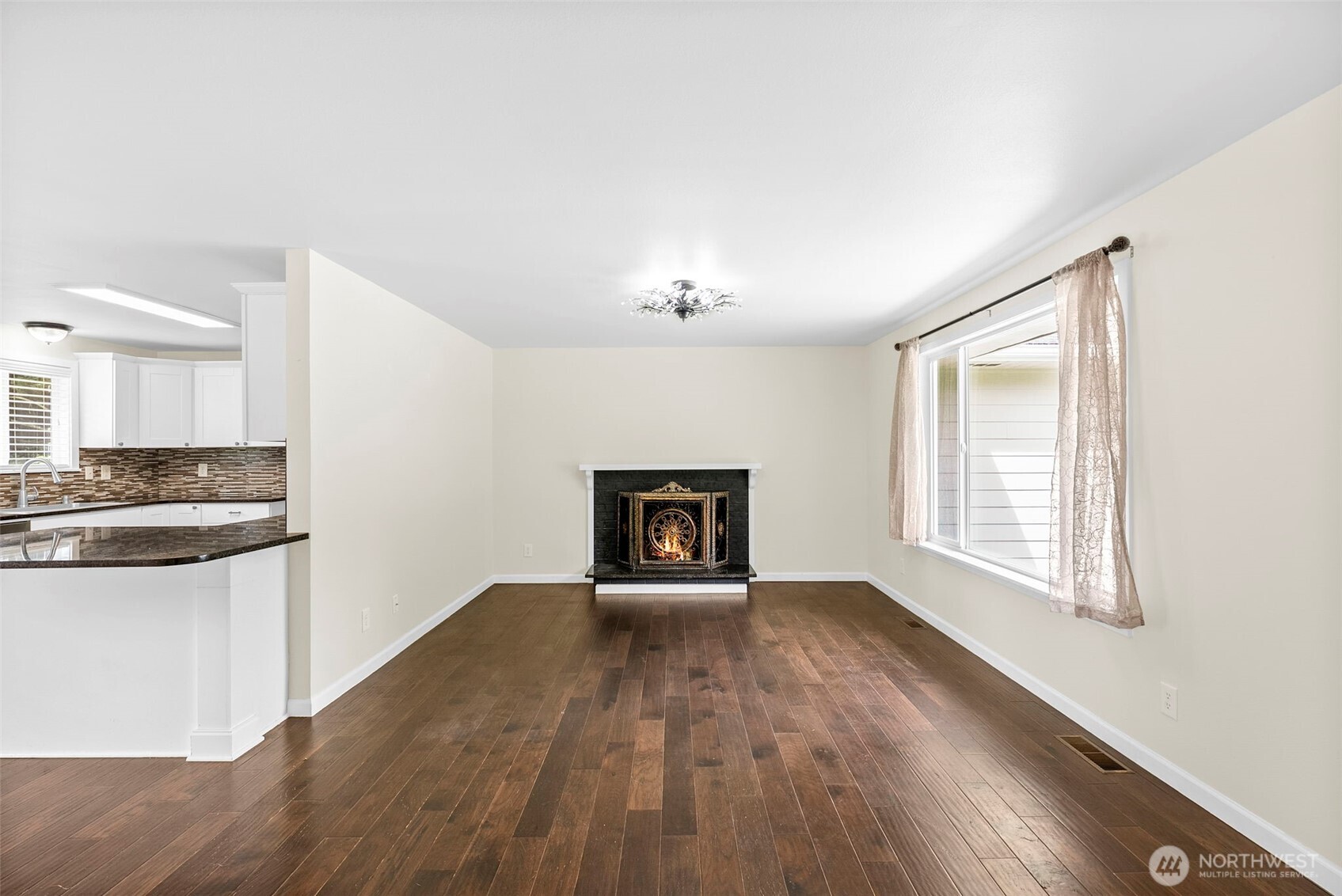 10518 132nd Street E, Puyallup, WA 98374