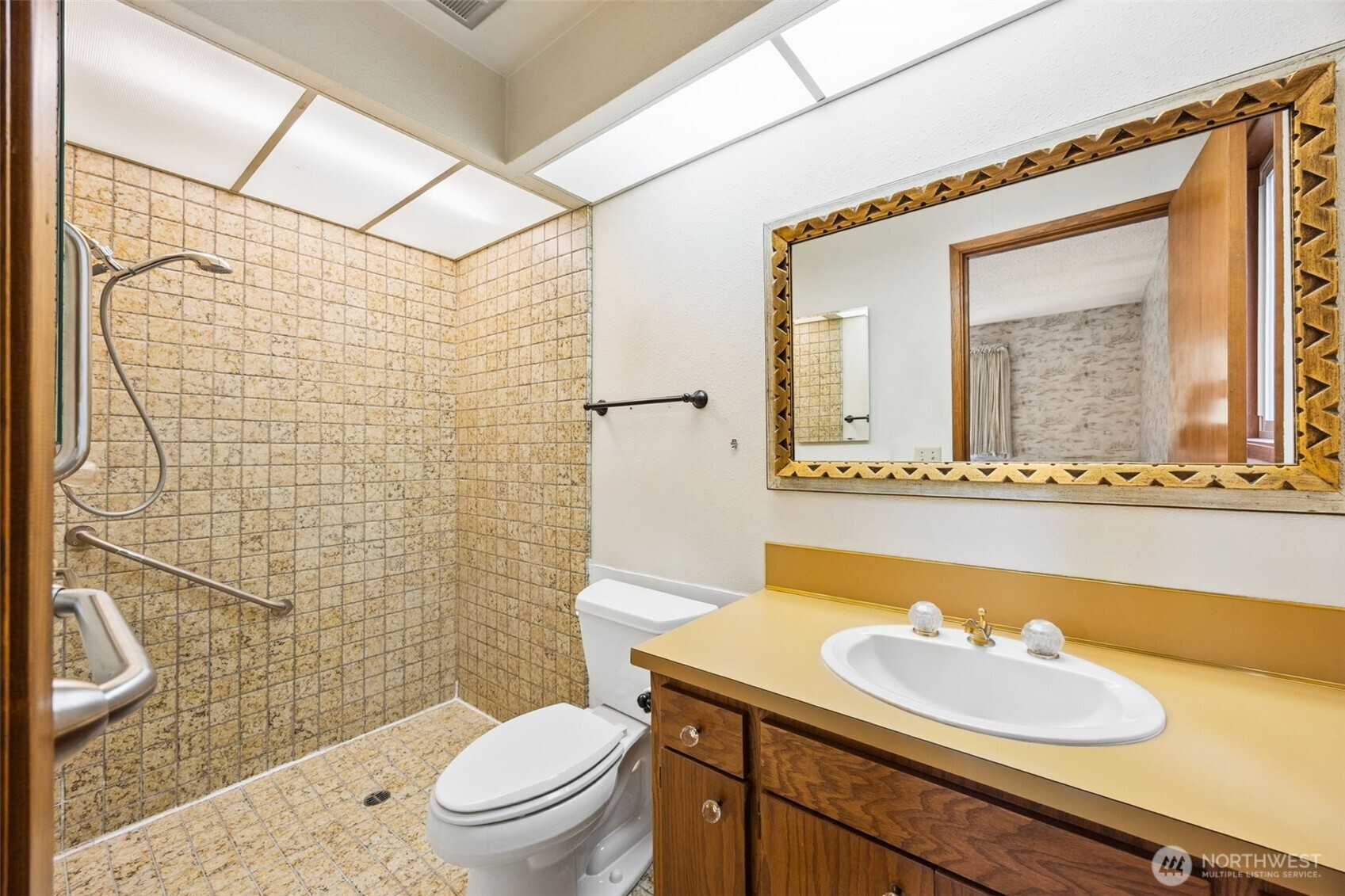 1840 Centerwood Drive SE, Olympia, WA 98501
