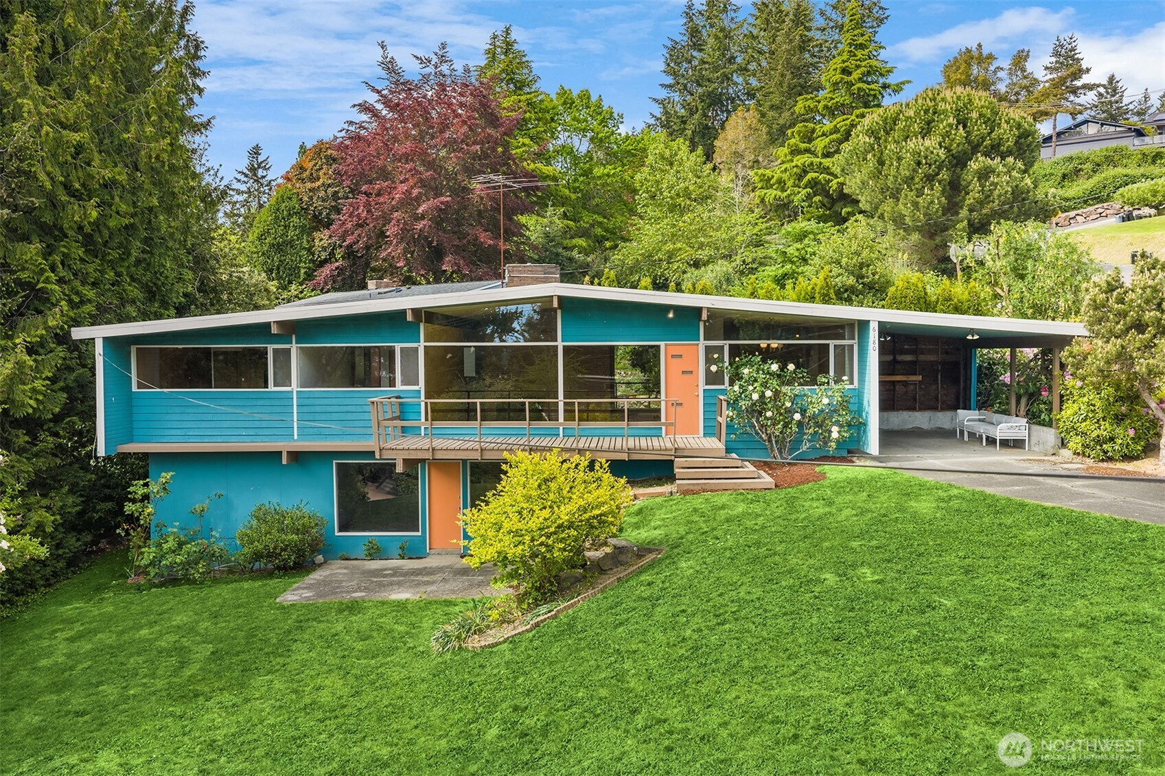 6180 NE 185th Street , Kenmore, WA 98028
