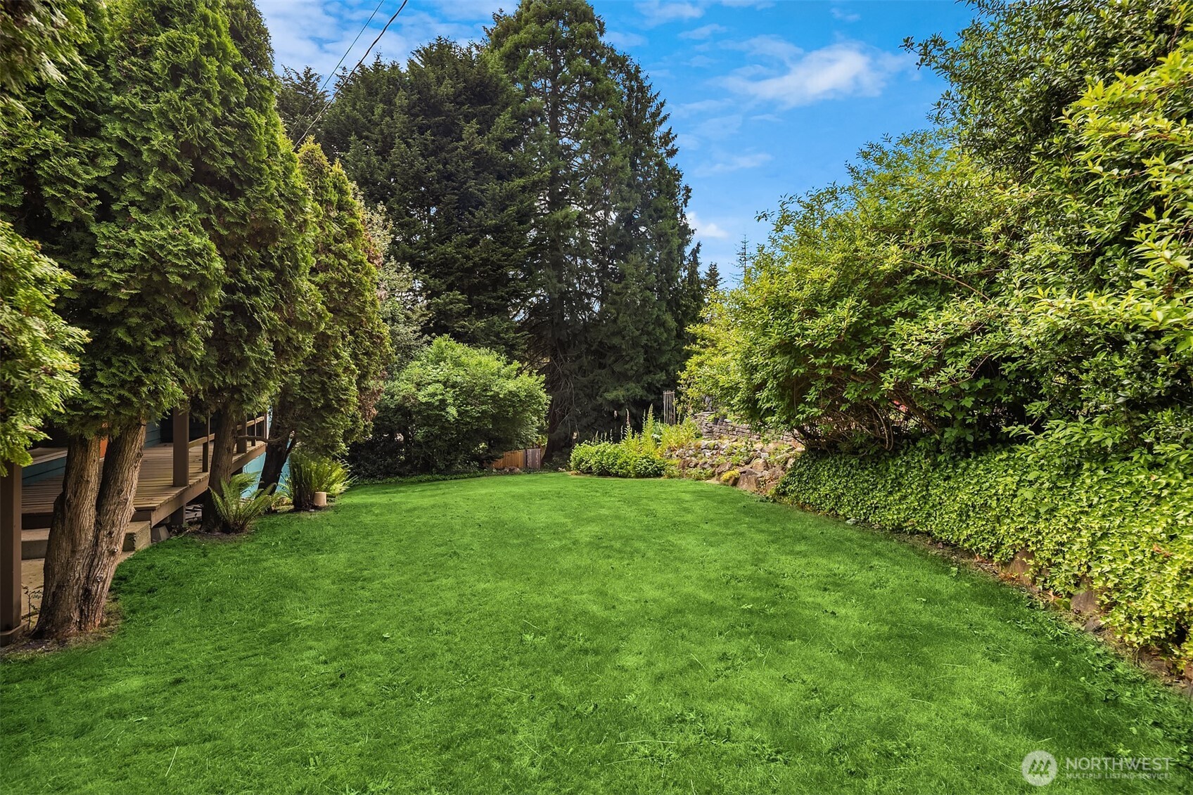 6180 NE 185th Street , Kenmore, WA 98028