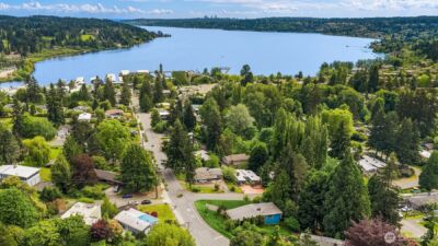 6180 NE 185th Street , Kenmore, WA 98028 - Photo 2