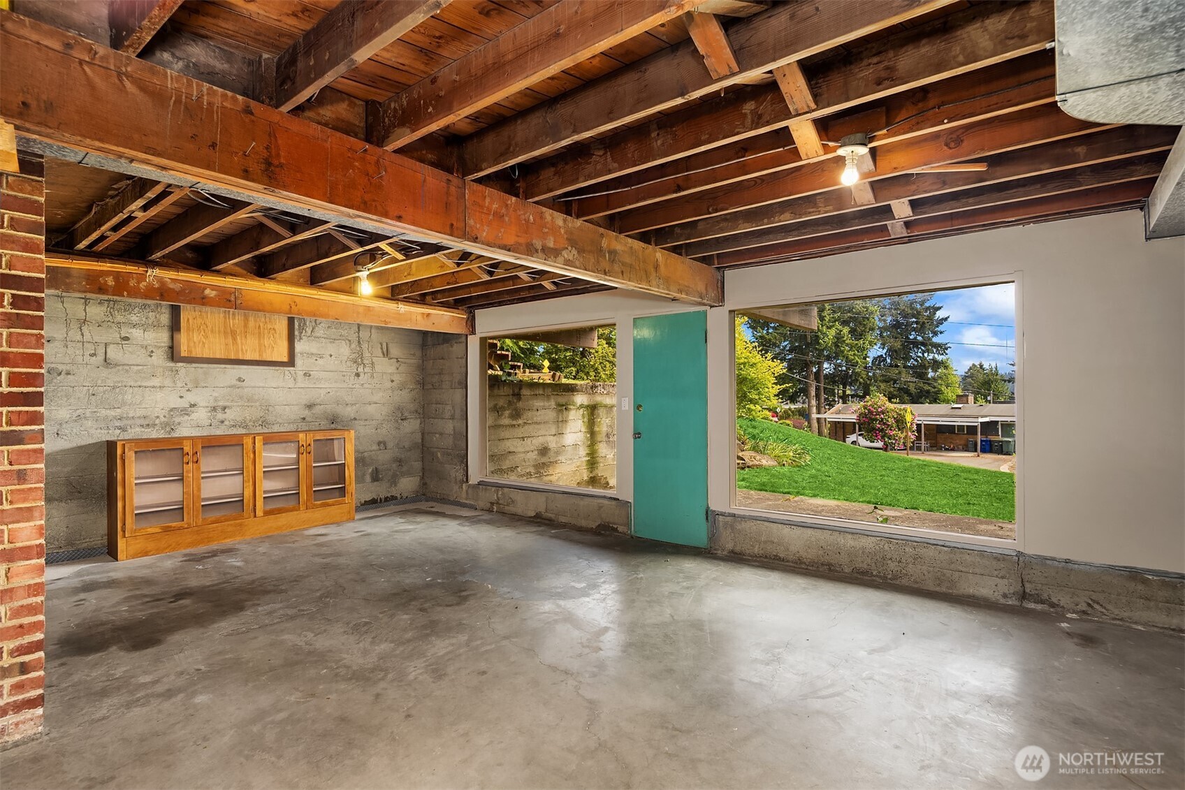 6180 NE 185th Street , Kenmore, WA 98028