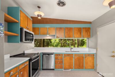 6180 NE 185th Street , Kenmore, WA 98028 - Photo 4