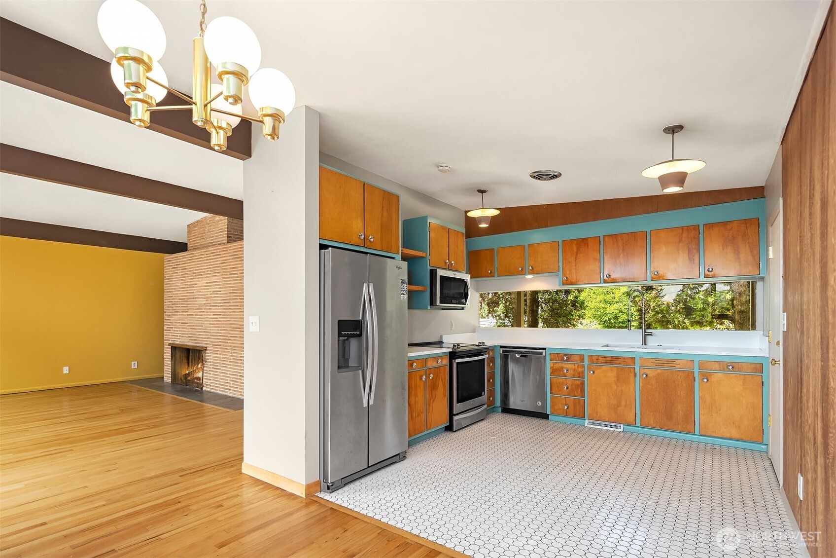 6180 NE 185th Street , Kenmore, WA 98028