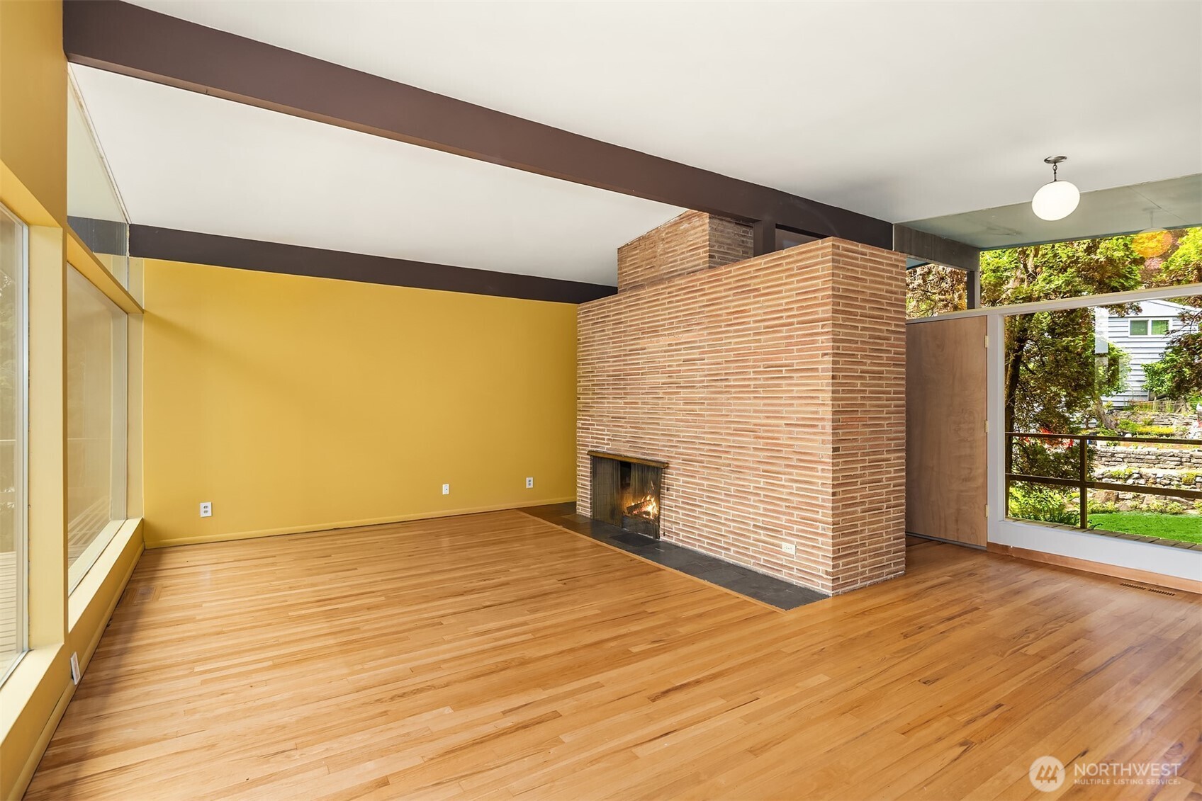 6180 NE 185th Street , Kenmore, WA 98028