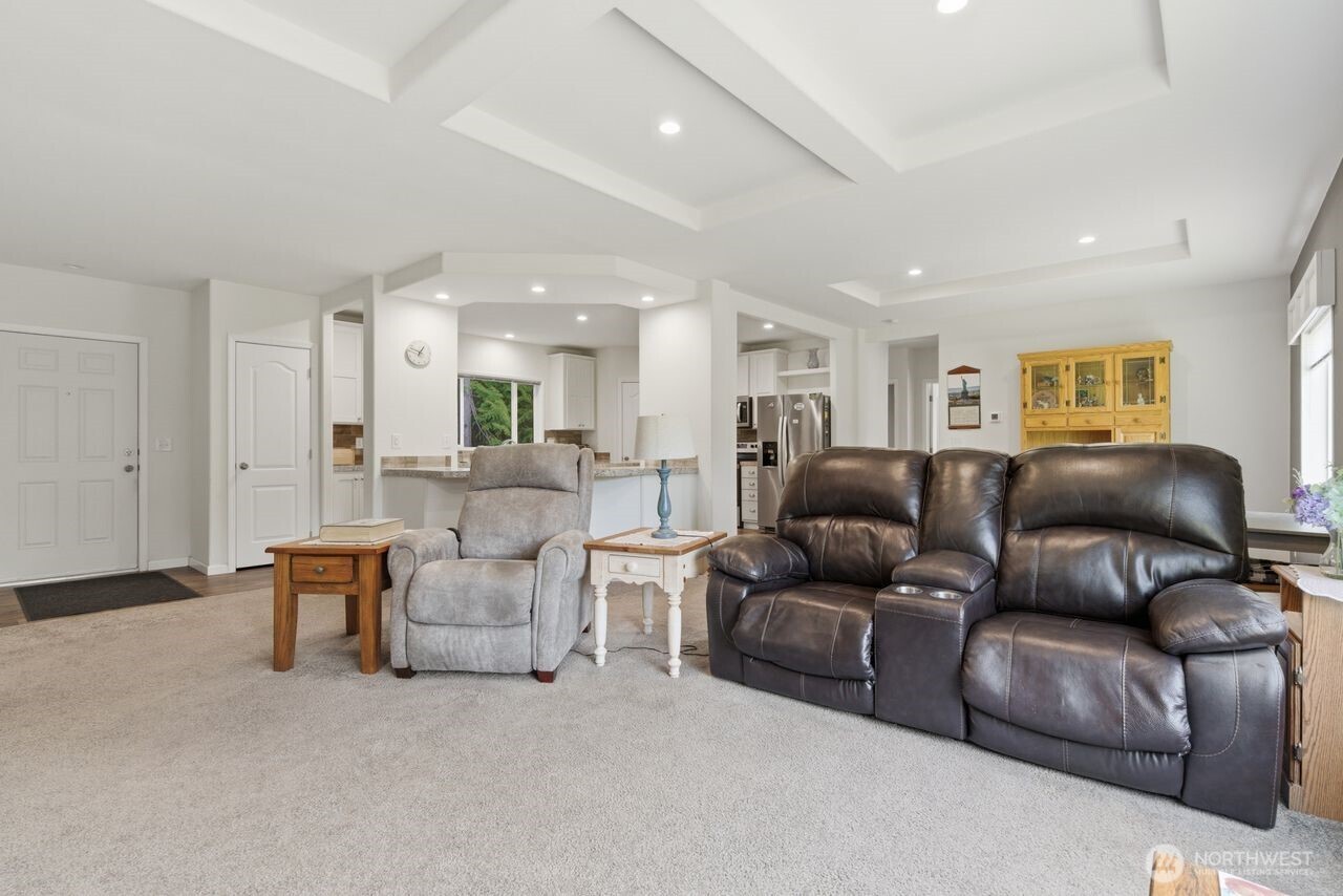 29377 Scenic Drive NE, Poulsbo, WA 98370